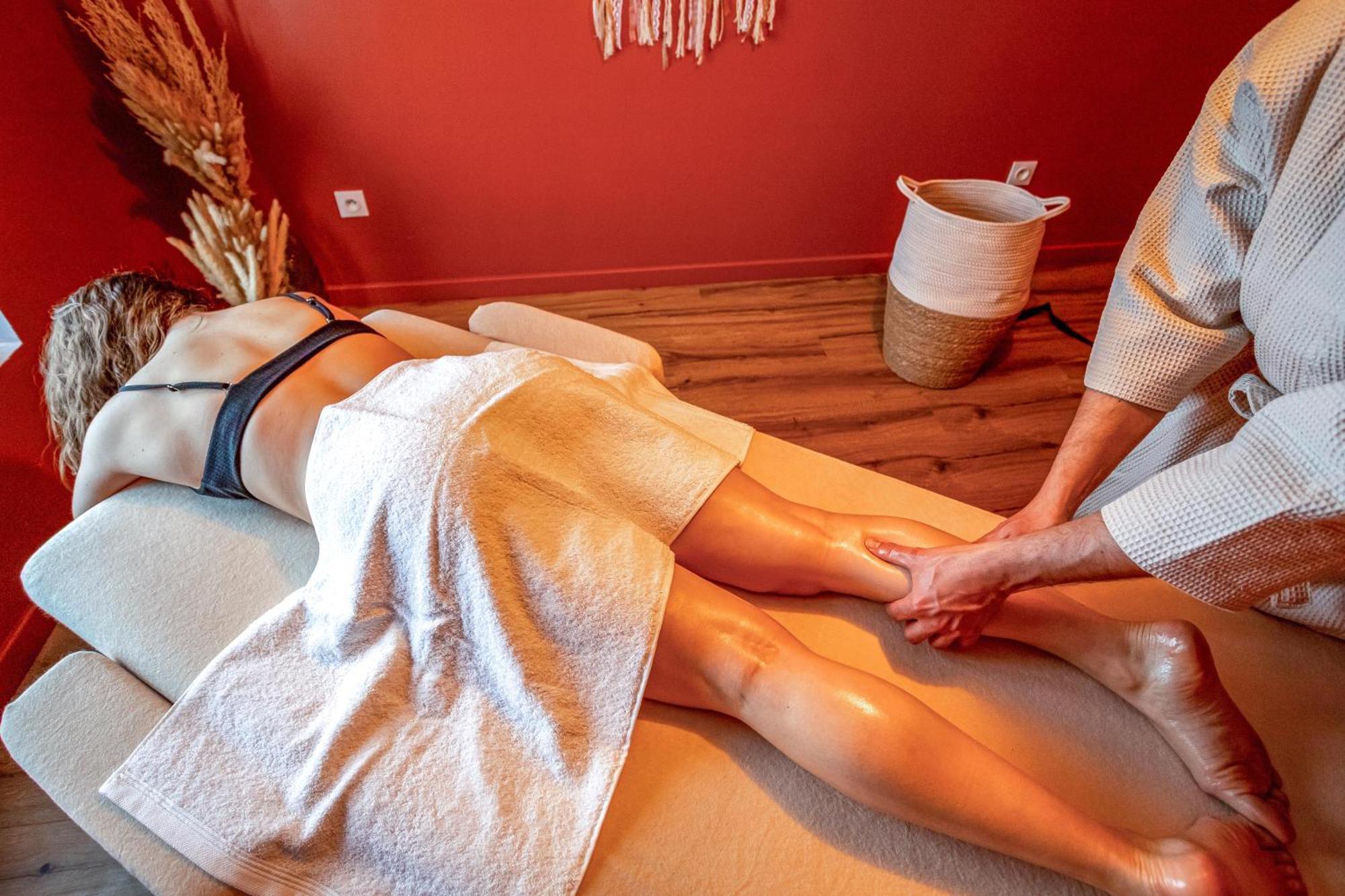 50 Nuances D'Amour - Jacuzzi / Massage / Cinema Moirans Exteriér fotografie